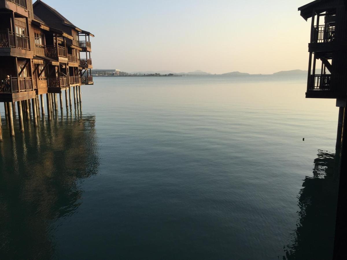 Langkawi Lagoon Ocean Resort Pantai Cenang  Exterior foto